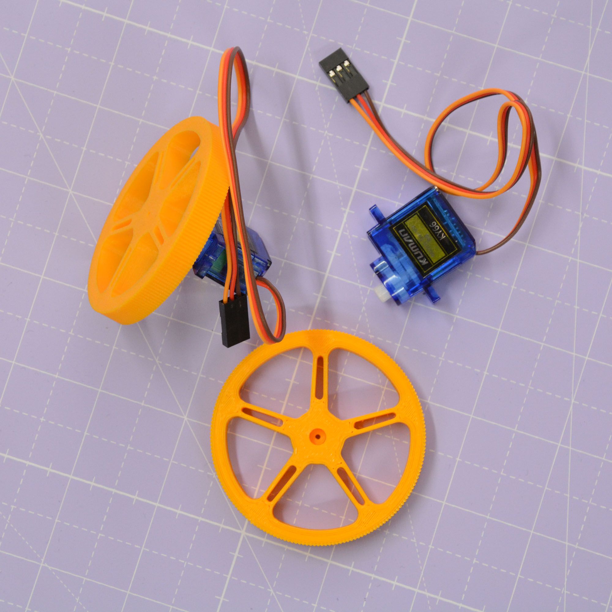 Free STL file Wheel for SG90 Servo・3D printable object to download・Cults