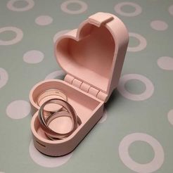 795087d8-e4bd-4fb5-a24a-055bf50a4315.jpg heart-shaped box Heart-shaped box Print-in-place