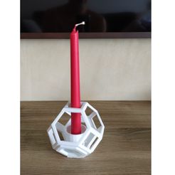7.jpg Candlestick candle holder candlestick polygon 3d #polymakerchallenge