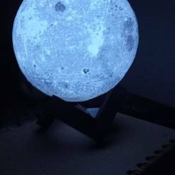 luna-1.jpg LAMP LUNA