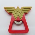 IMG_4185.JPG Wonder Woman / Beer opener DC Heroes