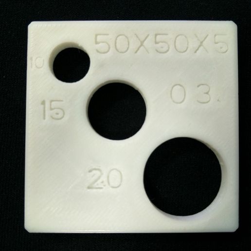 🖨️ A simple test block for your printer・Free 3D File for ・Cults