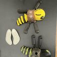 bumblebee-pieces.jpg Articulated Bumble Bee