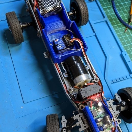 35a54eb5-ab52-4672-ba73-33a7bd73d51a.jpg Suportes electrónicos WPL D12