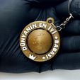 20220601_230433.jpg STL file BEST DAD IN THE WORLD (TURKISH) PENDANT KEYCHAIN KEY CHAIN FATHER'S DAY GIFT・Model to download and 3D print