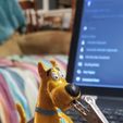 scooby-sitting.jpg Scooby Doobie Aligator clip holder