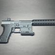 IMG_20240229_154515.jpg Puntal para pistola Glock con accesorios