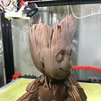 IMG_1207.JPG Groot Planter (Less supports, cleaner print, drain hole)