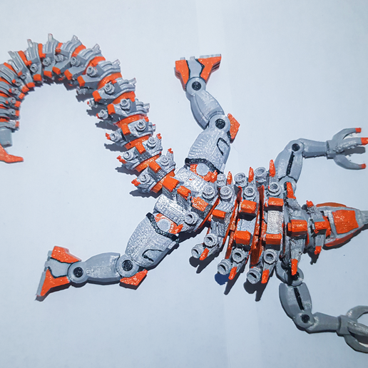 MECHAGODZILLA-POSE-IMPRESION.png MECHAGODZILLA SUPER ARTICULATED