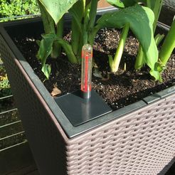 IMG_6334.jpg Free STL file Corner cover for Lechuza CUBICO self-watering planter・Template to download and 3D print