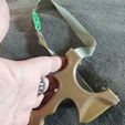 knuckle_hatchet_hold.jpg Tomahawk Slingshot