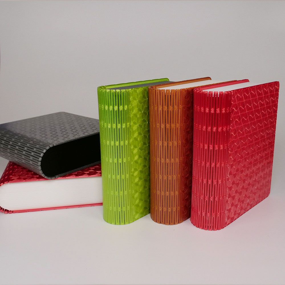 001.jpg Archivo STL Caja de libros con bisagra viva・Objeto imprimible en 3D para descargar, Heliox