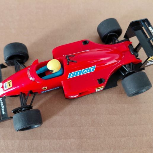SCX Ferrari F1 chassis