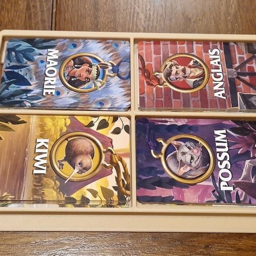 Decks-holder.jpg Kauri boardgame organizer and insert