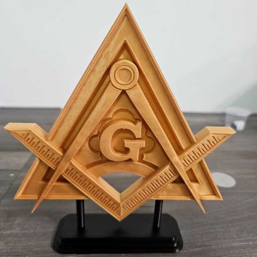 Masonic Square and Compass Decorative Trophy – 3D Printable