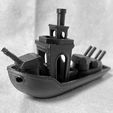 05234f77-6dcf-4167-881e-8faa2cb9ebd4.jpg Battle Ship Benchy with rotating turret