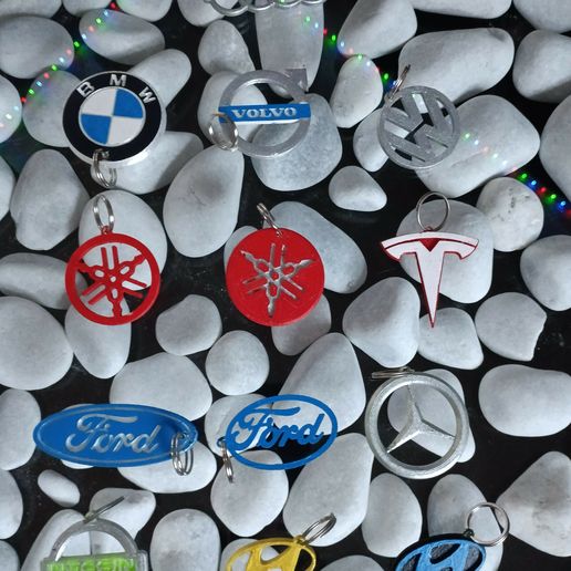 STL file Key ring pack 12pcs 🔑 ・3D printable model to download・Cults