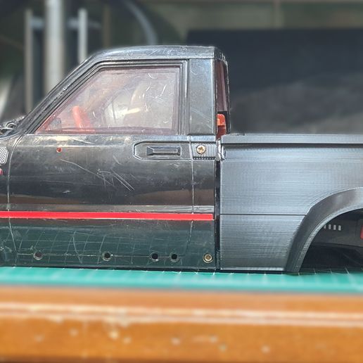 🚗 RC4WD toyota hilux 1980 pickup RC 1:10 PRINTABLE BODY・ STL
