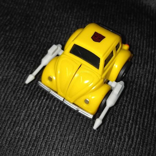 Imagen-de-WhatsApp-2025-08-28-a-las-13.38.14_5618ed07.jpg Transformers G1 Bumblebee blasters