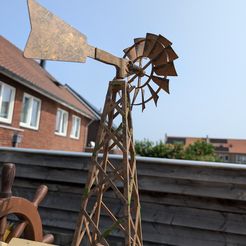 Moulin à vent de campagne classique