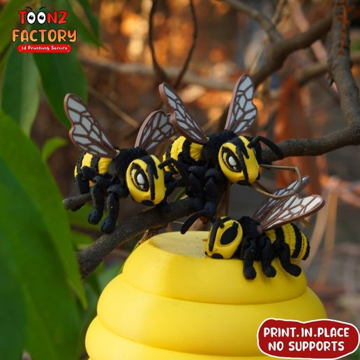 b.jpg Print In Place Cute Flexi Bee & Beehive