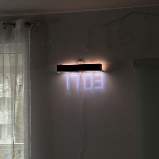 5.jpeg Unique Projection Clock