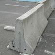 1200px-BarreiraNewJersey.jpg Concrete motorway blocks barriers for Ho/00 gauge model railway layout