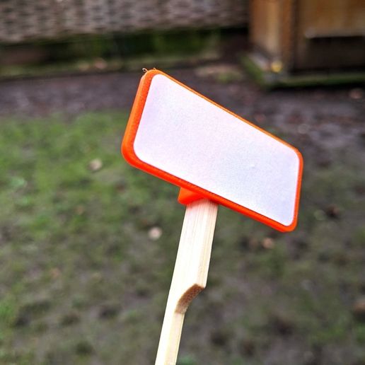Plant marker