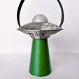 IMG_8829-1-2.jpg 3D file UFO With Lid and Twist-Off Base・3D print model to download