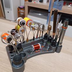 fly-tying-tools-stand.jpg Support pour outils de montage de mouche