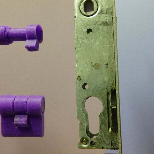 European tool cylinder / Outil cylindre europeen - 3D model önizlemesi