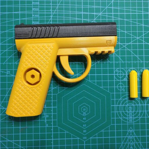 Toy pistol 3D model