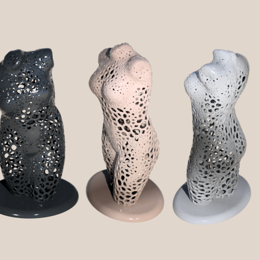 female-v4.png STL-Datei Weiblicher Torso (Voronoi)・3D-druckbares Modell zum Herunterladen, RaimonLab
