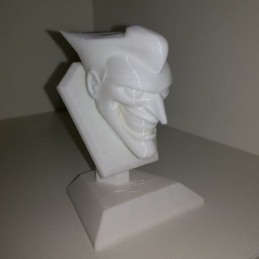 joker1.JPG Joker Head. Mark Hamill version