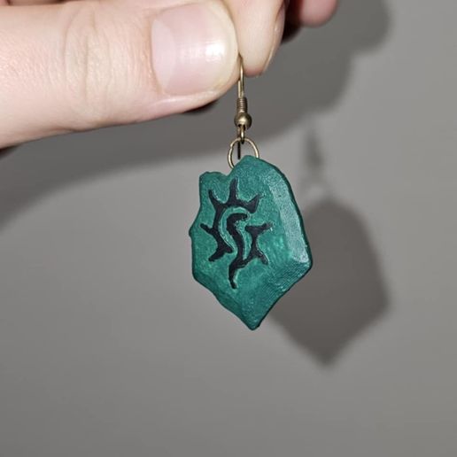 619da5c1-a5f0-488a-b992-f9d220742dd4-1.jpg Seal stone Earring