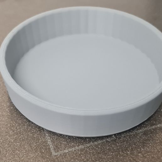 MinimalistUniversal Flower Pot Tray