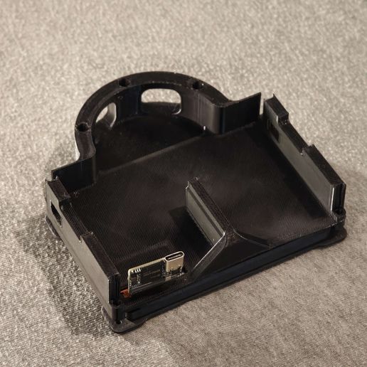 IMG_20250921_204259.jpg F1 steering wheel for simracing - project - done