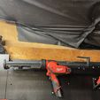 IMG_3142.jpeg Milwaukee M12 Caulk & adhesive gun -  pcg/310c-0 Wall hanger