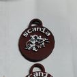 WhatsApp-Image-2024-09-08-at-14.53.51.jpeg keychain scania