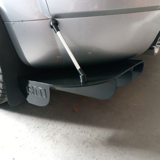 奥迪 Rogue Monkey 后扩散器