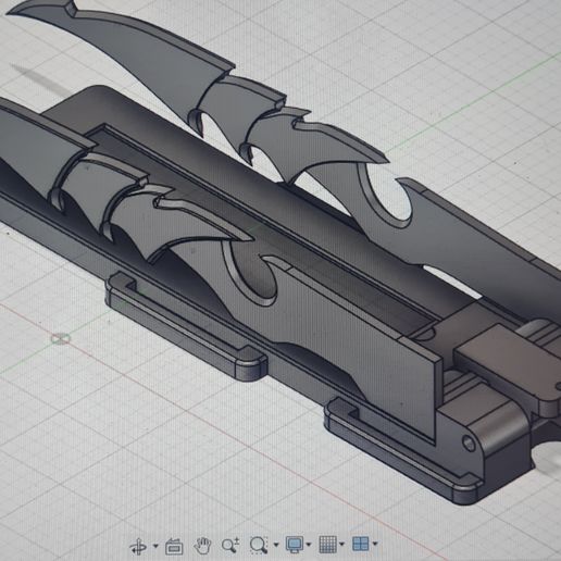 20220827_145652.jpg Коготь хищника - Наручный клинок