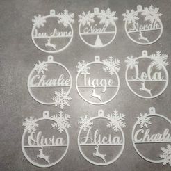 1669492805571.jpeg Boule de Noël La licorne