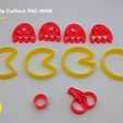IMG_20181211_120700.jpg PAC-MAN cookie cutters set