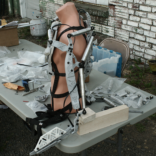 upperbody03.png Free STL file Elysium Max Exoskeleton・3D printer model to download, 01binary
