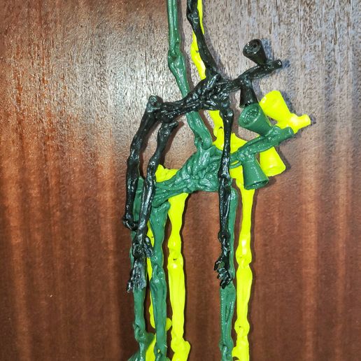 IMG_20210424_105930-01.jpg Siren head