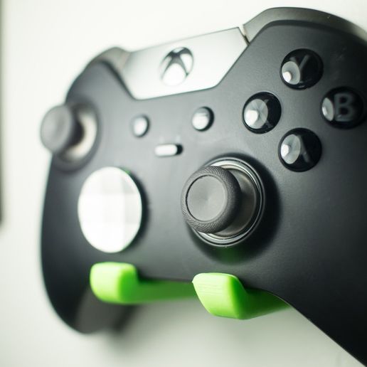 1c8791b3dfee9c2f38902d96906ae6c7_display_large.jpg Max's Xbox One Elite Wireless Controller Wall Mount - "Proto X"