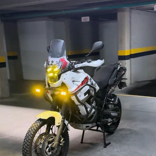 Tenere_5.jpeg Ténéré 660Z rally type lantern