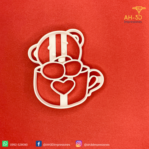 Teddy Bear in a cup - 3D model önizlemesi