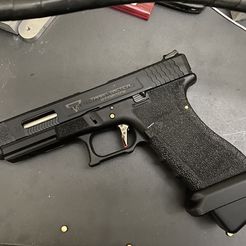 z3095603596462_c8087c792a88a59f196fa56d7dfaec3f.jpg STL file AIRSOFT GLOCK MAGWEL・3D printing model to download