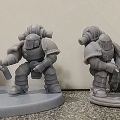 Squatting Friends